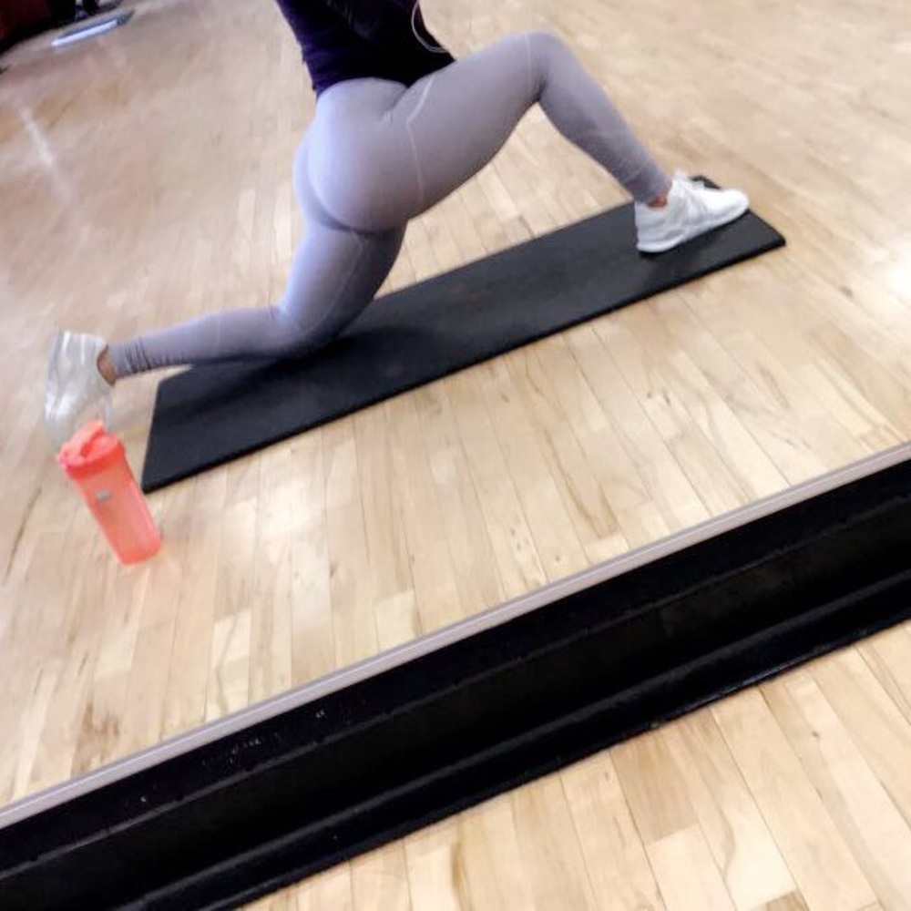 Alphalete revival leggings